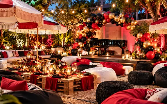 Black and gold evening function styled by Purfect Events with balloon installation and lit bar